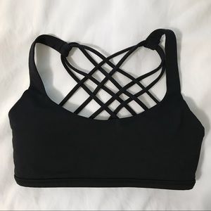 🖤 Lululemon Free To Be Wild Bra Size 4
